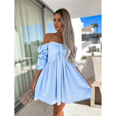 Damen Vorderansicht, elegant und atmungsaktiv für den Sommer